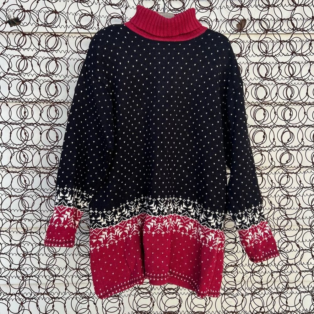 Vintage 90s Red Black Snowflake Christmas Fair Isle Turtleneck Tunic Sweater